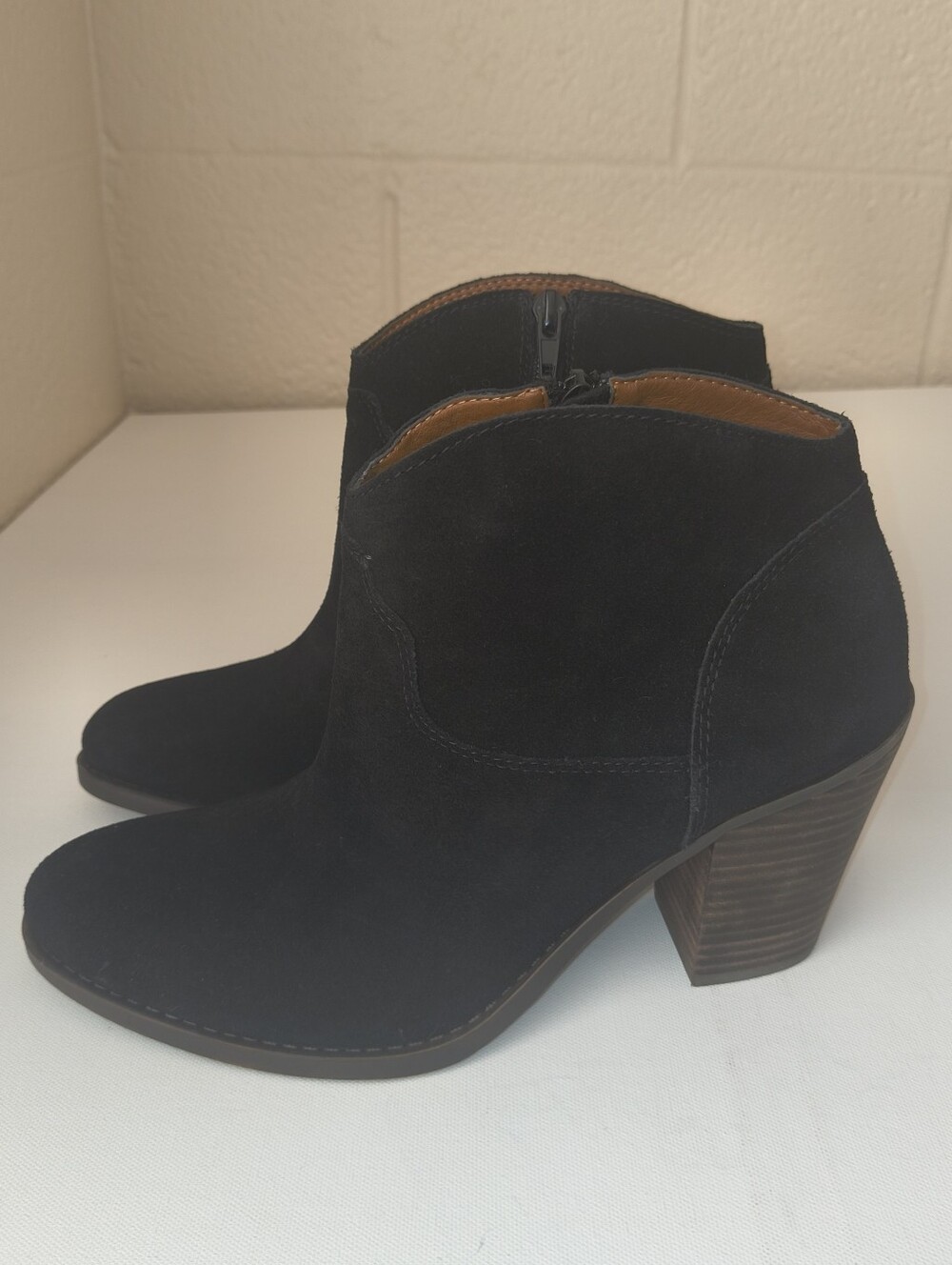 Lucky Brand Ankle Booties with Stacked Heel - Size 9.5 -NWOB